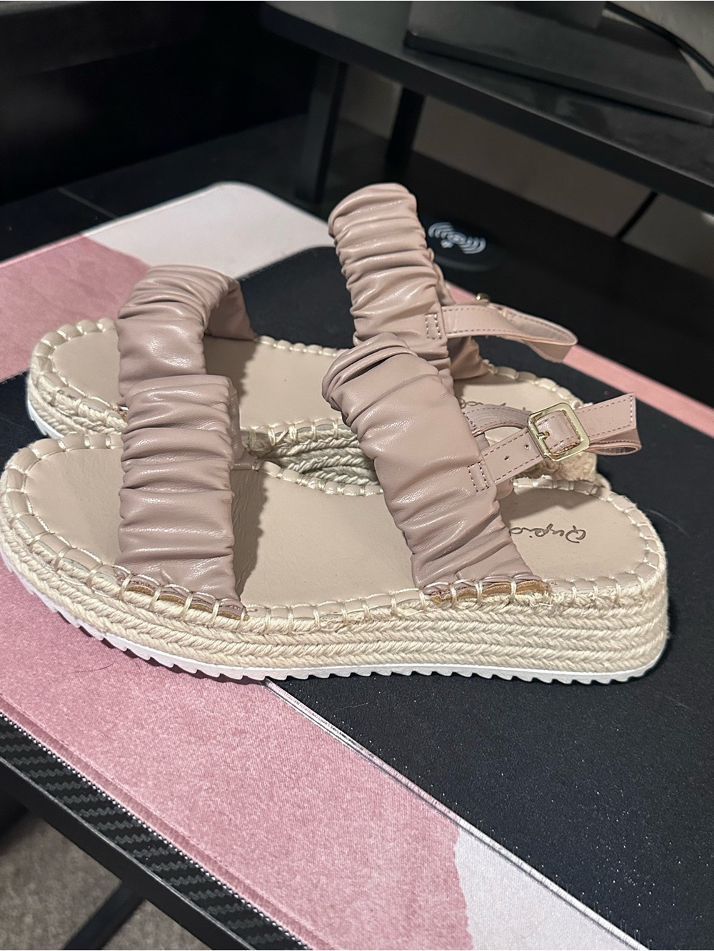 Qupid Blush Ruched Strap Espadrille Platform Sandals Size 6